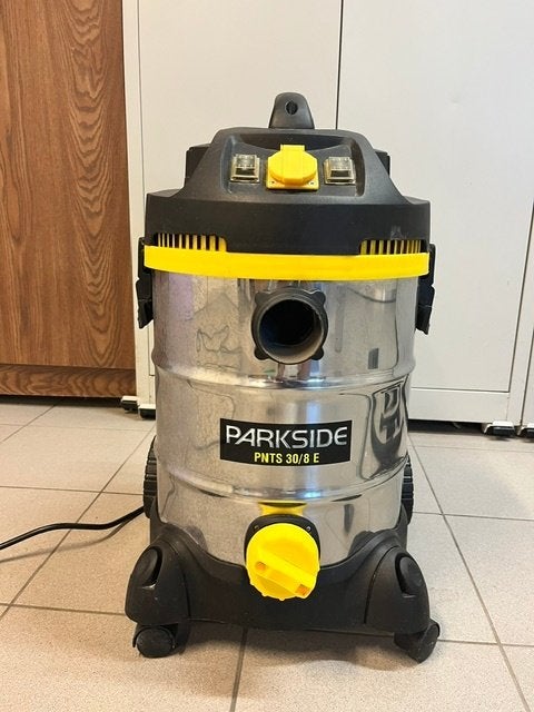 Aspirateur tout usage Parkside - PNTS 30/8 E, Bricolage & Construction, Enlèvement, Utilisé, Aspirateur d'eau