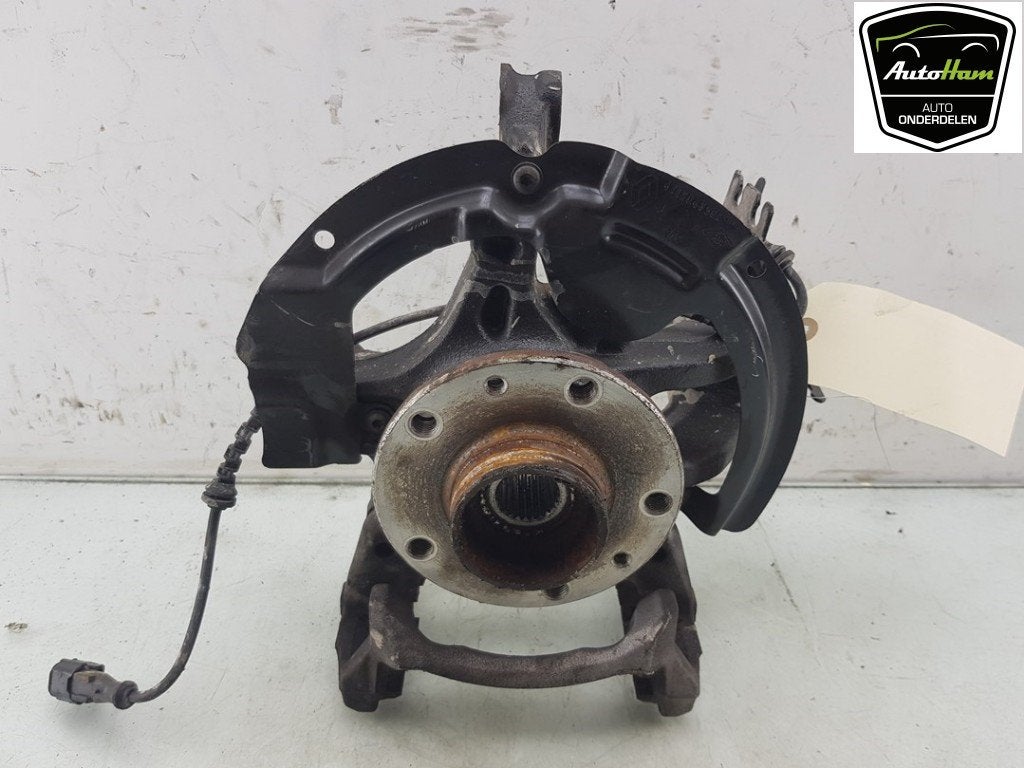 FUSEE RECHTS VOOR Renault Megane IV Estate (RFBK), Dhr. J. Ham, Gebruikt, Renault, Administratie@autoham.nl