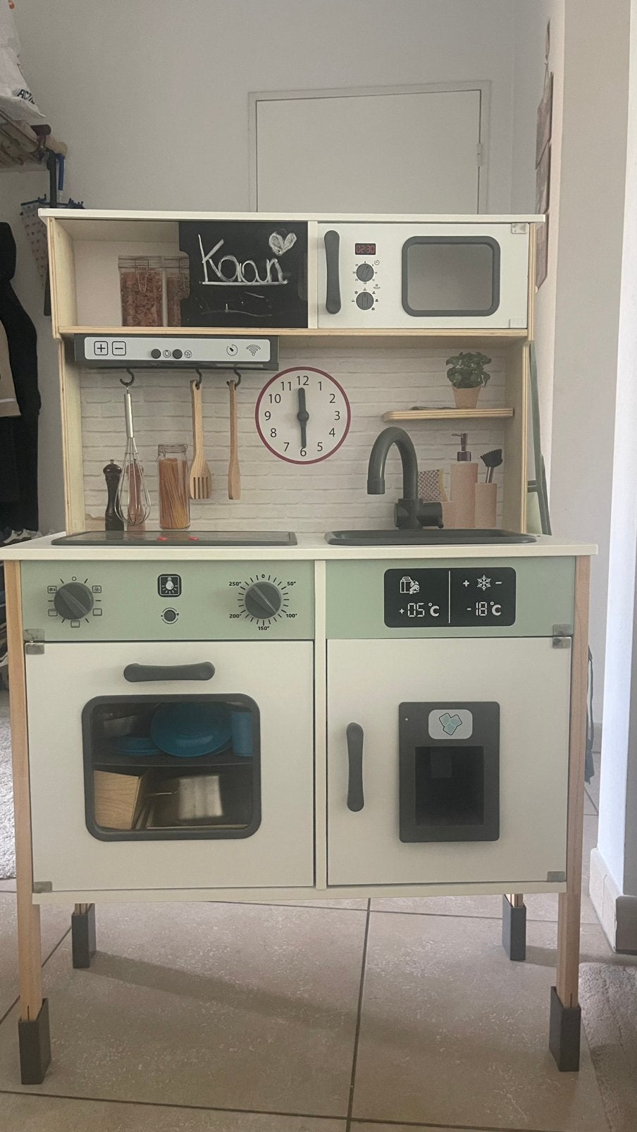 Te koop: Houten speelkeukentje, Kinderen en Baby's, Ophalen, Zo goed als nieuw
