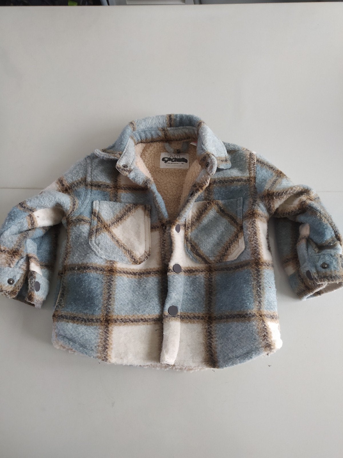 Warme jongens kinder vest maat 18-24 maand, Enfants & Bébés, Vêtements de bébé | Taille 86, Enlèvement