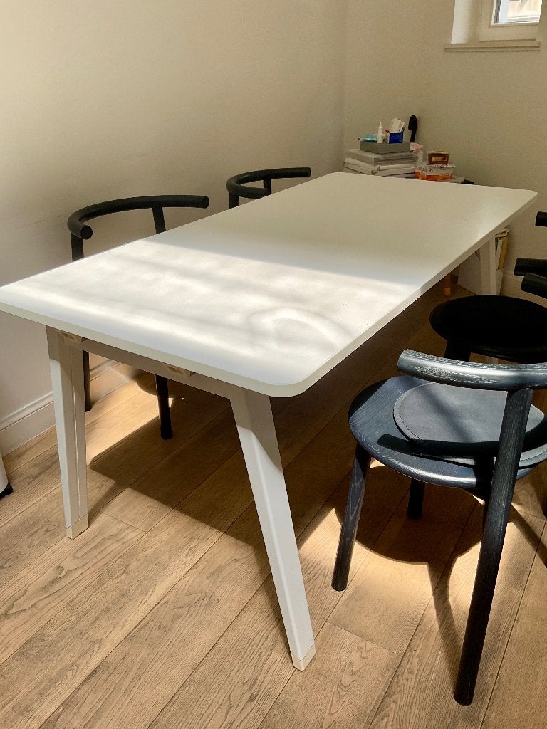 Witte tafel IKEA, Ophalen, In hoogte verstelbaar, Zo goed als nieuw