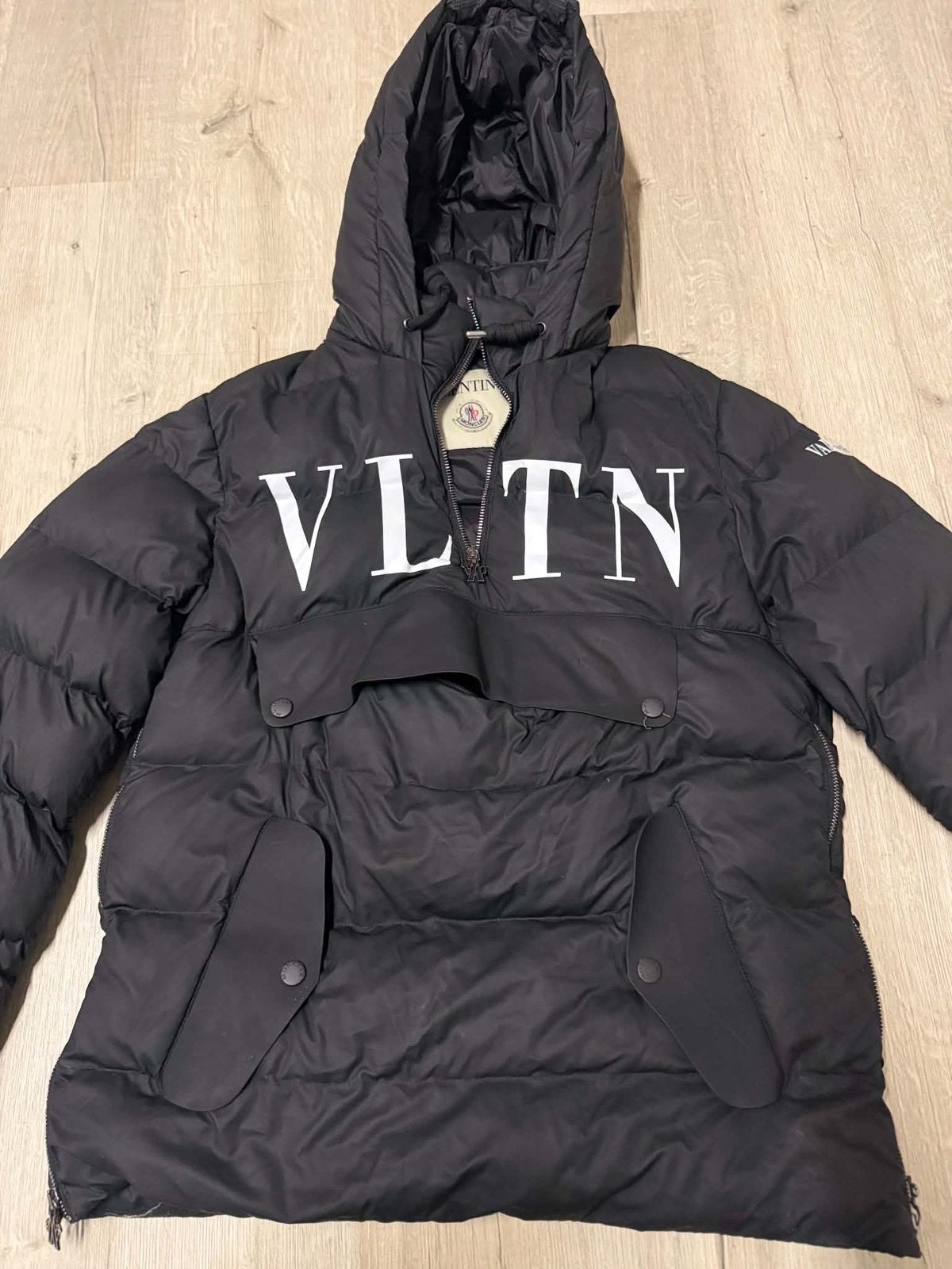 Valentino x moncler jas 1 op 1, Kleding | Heren, Ophalen of Verzenden, Zo goed als nieuw, Maat 48/50 (M)