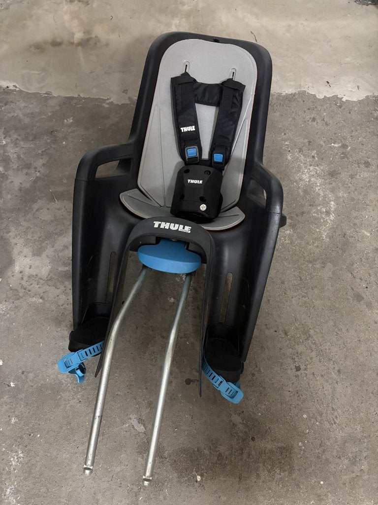 Thule RideAlong fietsstoeltje frame mount, Fietsen en Brommers, Achterzitje, Voetsteuntjes, Zo goed als nieuw, Thule