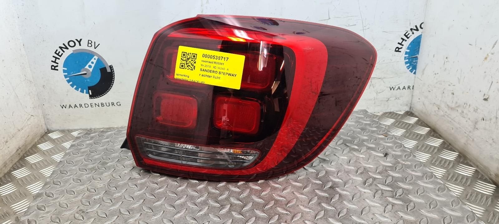 DACIA SANDERO STEPWAY ACHTERLICHT R 265506147R 2019, Auto-onderdelen, Ophalen of Verzenden, Gebruikt, ARN erkend