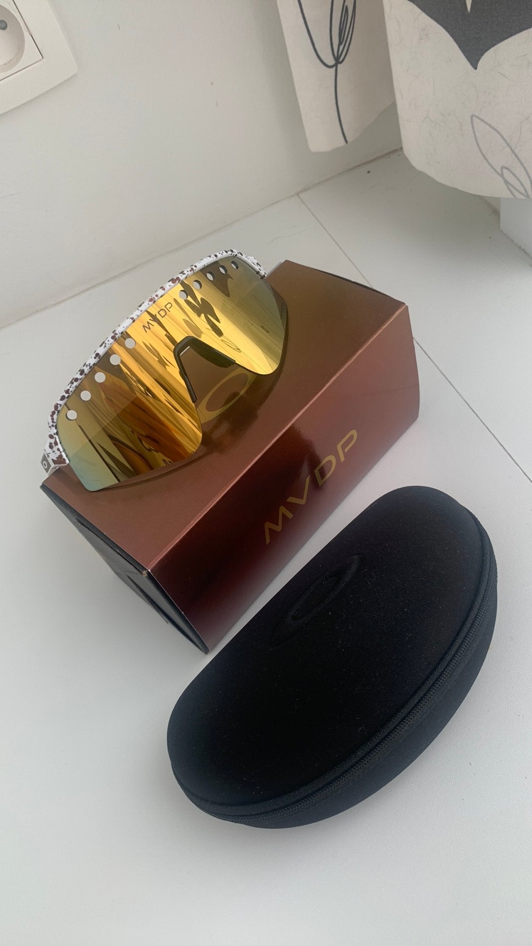 Oakley Special editie MVDP, Ophalen, Zo goed als nieuw