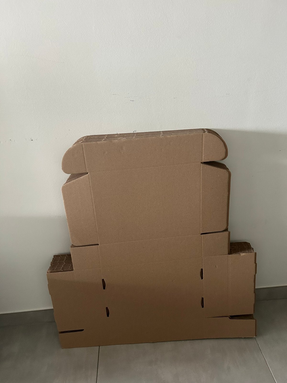 Verzenddozen te koop, Huis en Inrichting, Woonaccessoires | Krantenbakken en Lectuurbakken, Ophalen, Zo goed als nieuw