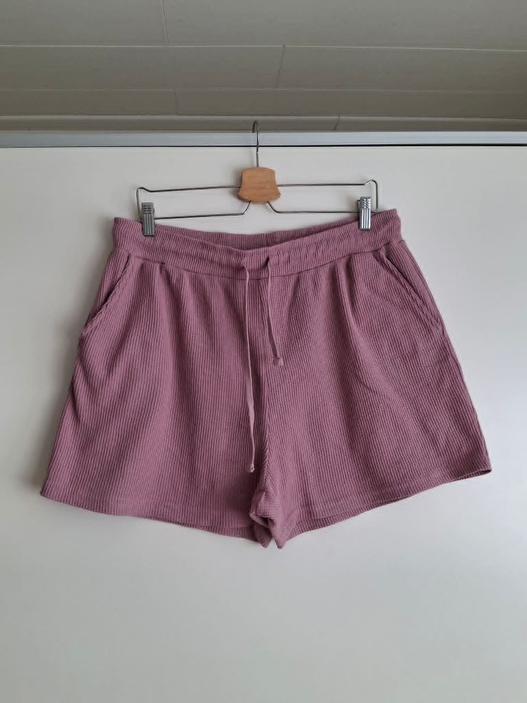 Short dames maat 48, Kleding | Dames, Broeken en Pantalons, Ophalen of Verzenden, Maat 46/48 (XL) of groter, Roze, Kort