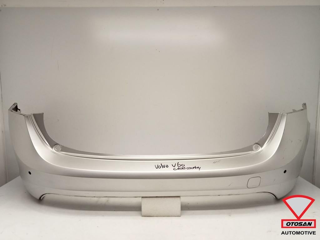 Volvo V60 Cross Country Achterbumper Bumper 4xPDC Origineel!, Auto-onderdelen, Gebruikt, Gunnar Engellaus vag 8
405 31  Gothenburg, SE