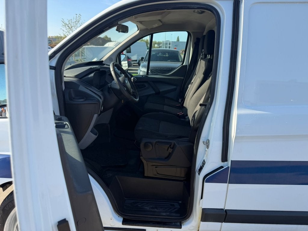 Ford Transit Custom (Stock ID 17109) — 17