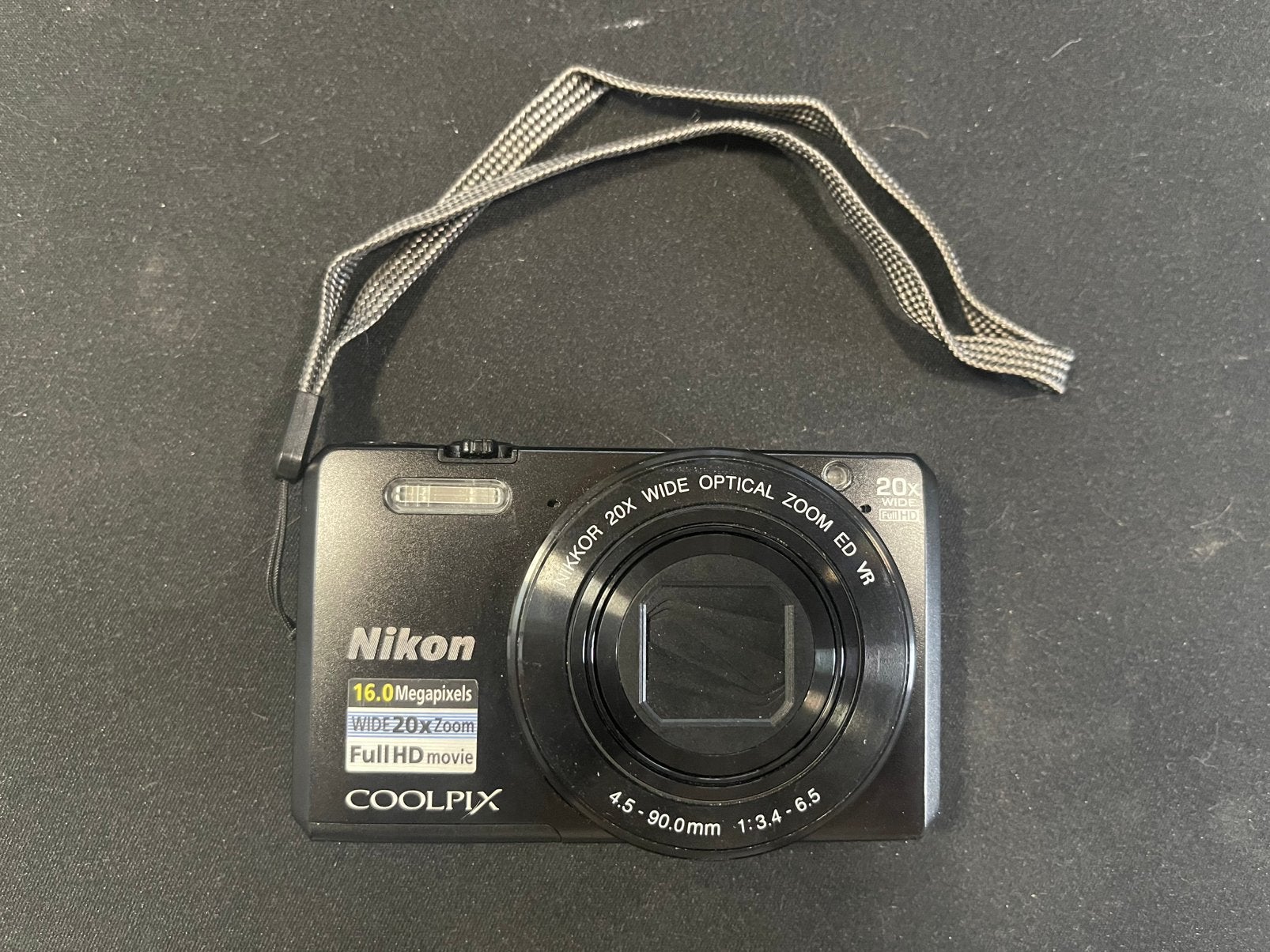Appareil photo numérique compact Nikon COOLPIX S7000, Sacoche d'appareil photo, Enlèvement ou Envoi, Stabilisation d'image, Comme neuf