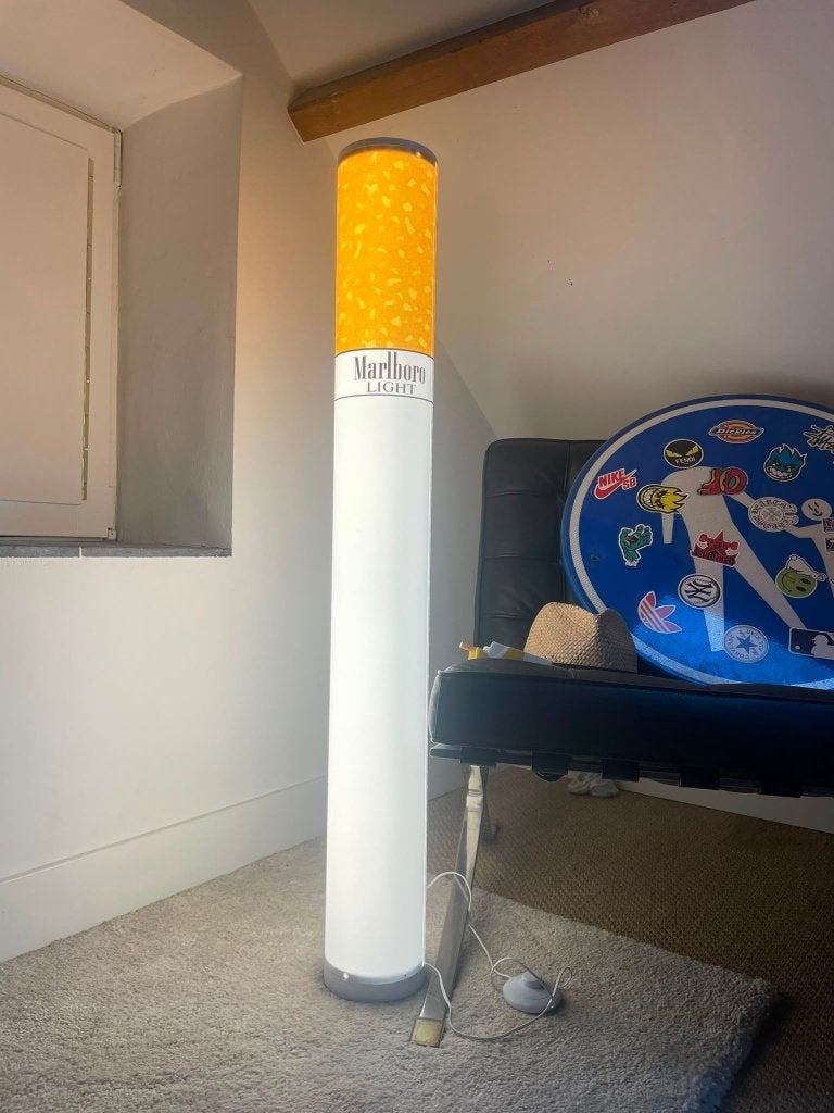 Ampoule Marlboro, Enlèvement ou Envoi, Neuf, Retro, Mancave, Uniek, Eyecatcher, 100 à 150 cm