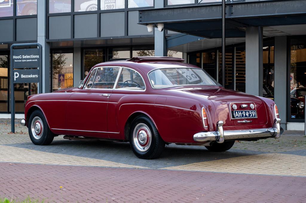 Bentley S2 Continental by H.J.Mulliner (bj 1962, automaat), Auto's, Automaat, 4 zetels, 6230 cc, Beige