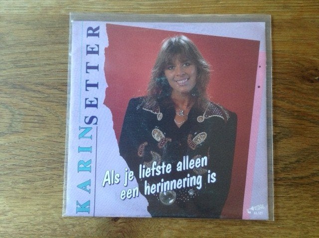 single karin setter, 7 inch, Ophalen of Verzenden, Fotohoes, Nederlandstalig