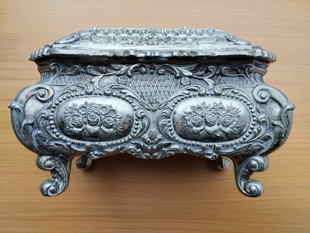 vintage JUWELENKISTJE verzilverd metaal, Ophalen