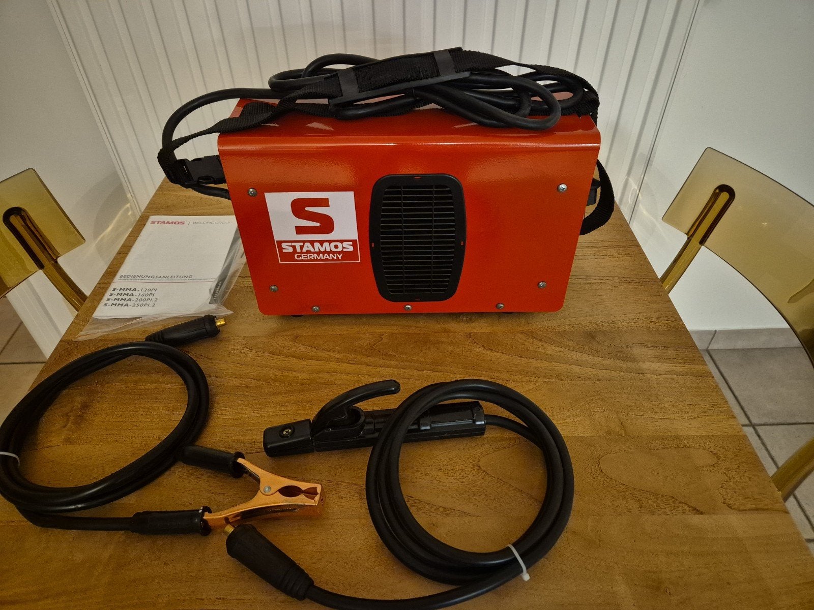 Lasapparaat  Stamos MMA -200 PI.2 Stanley elektrodes Te Koop, Ophalen, Inverter