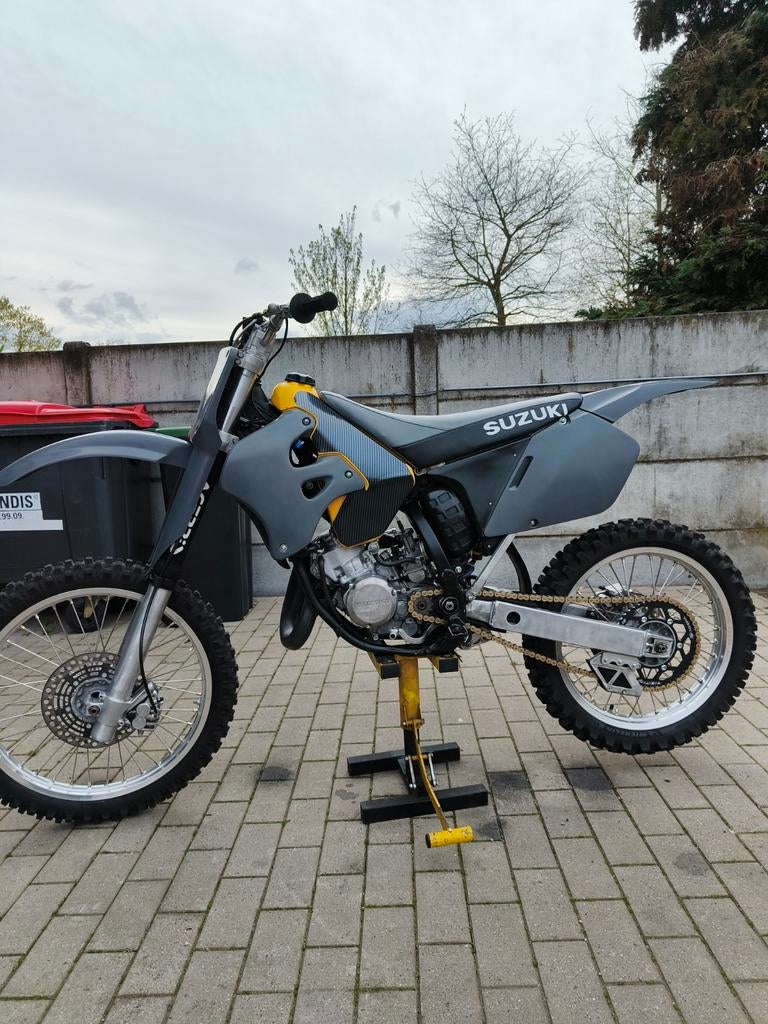 Suzuki rm 125 cc 1996, Ophalen, 6 versnellingen, 125 cc, Zo goed als nieuw