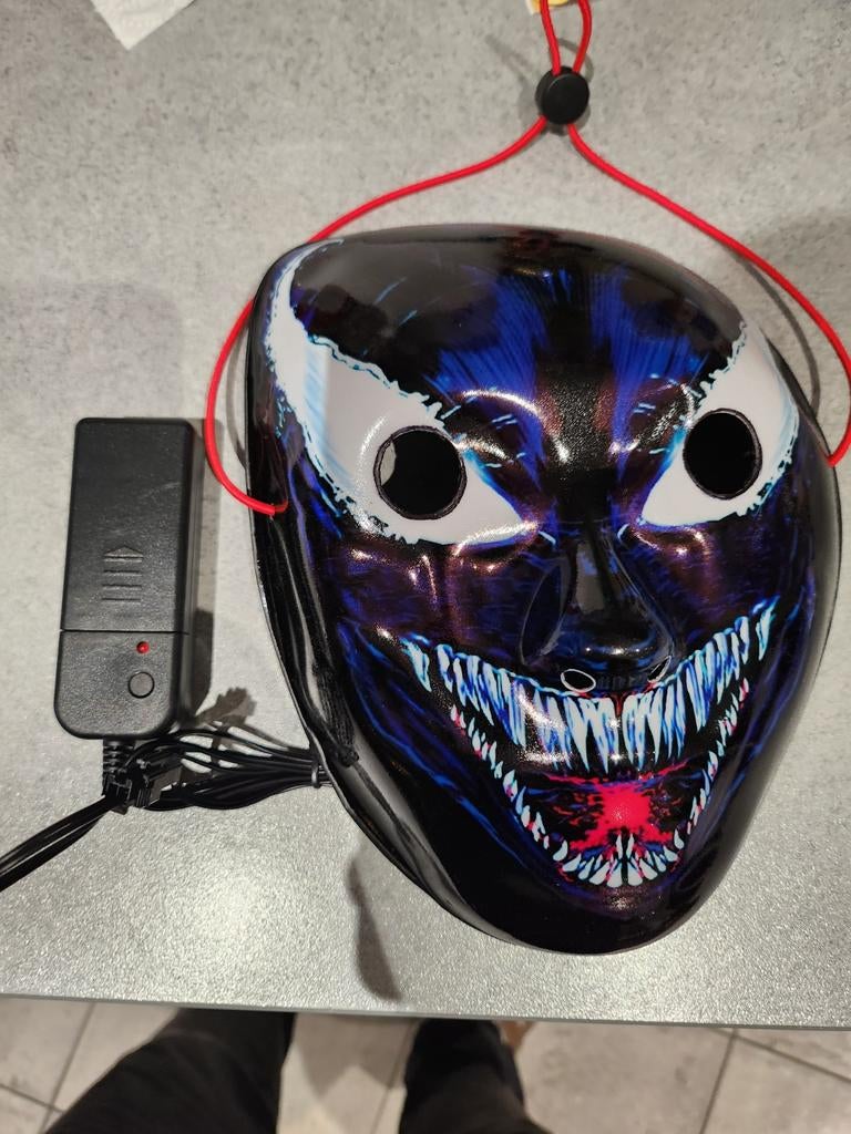 Masque halloween avec led
