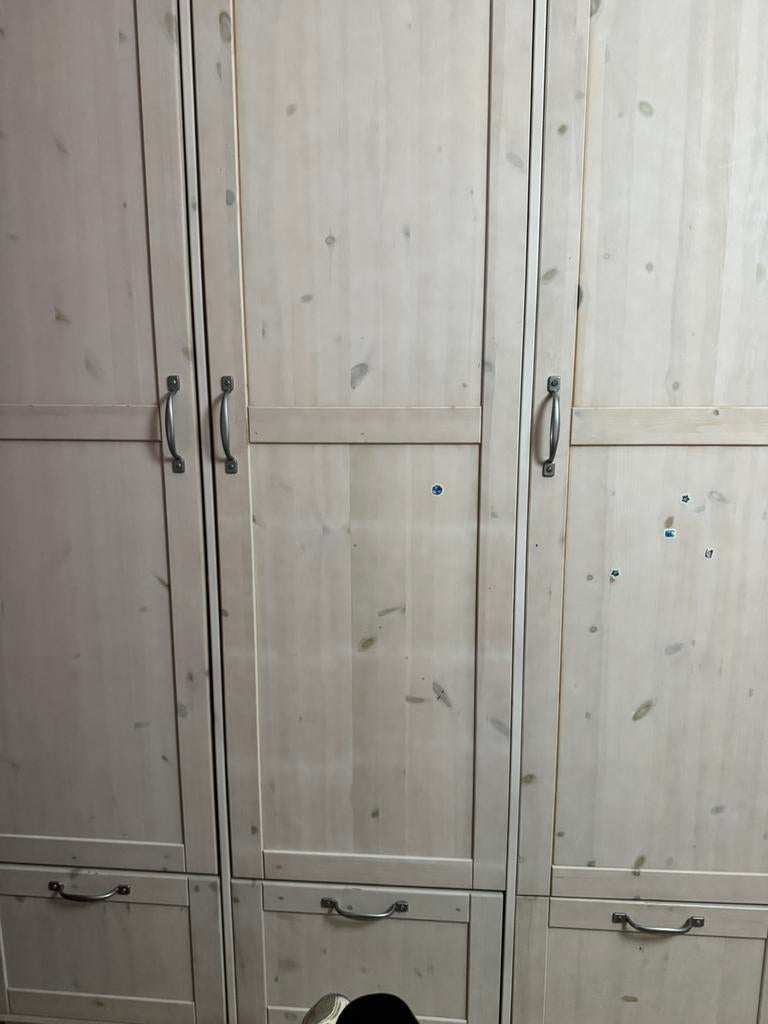 Kinderkamer kleerkast, Ophalen, Zo goed als nieuw