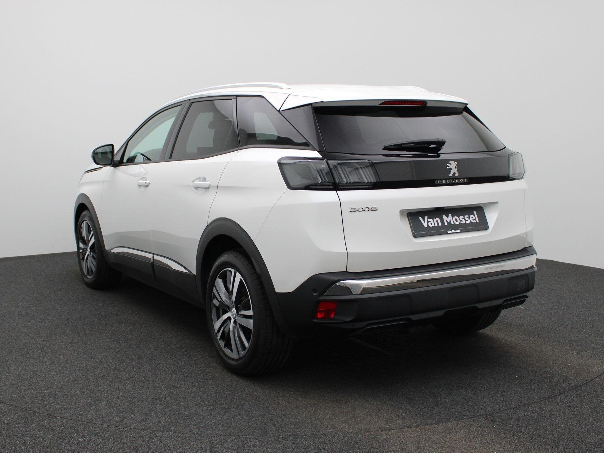 Peugeot 3008 1.2 PureTech 96kW S&S Auto Allure, Autos, Peugeot, 116 g/km, Entreprise, 131 ch, 5 portes