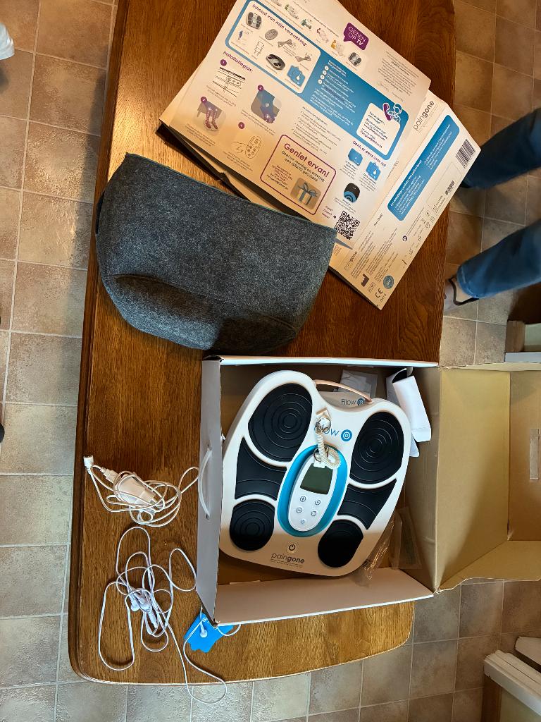 Flow massage pieds, Sports & Fitness, Produits de massage, Enlèvement, Comme neuf, Appareil