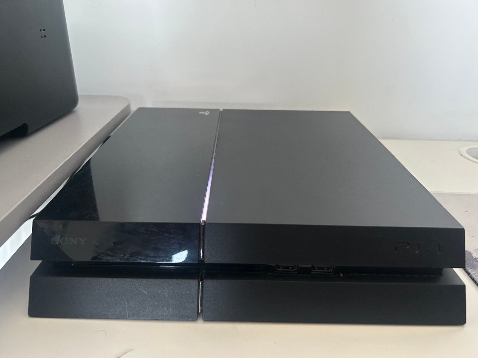 Ps4 pro, Consoles de jeu & Jeux vidéo, Consoles de jeu | Sony PlayStation 4, Enlèvement ou Envoi, Comme neuf, 1 TB, Avec 1 manette