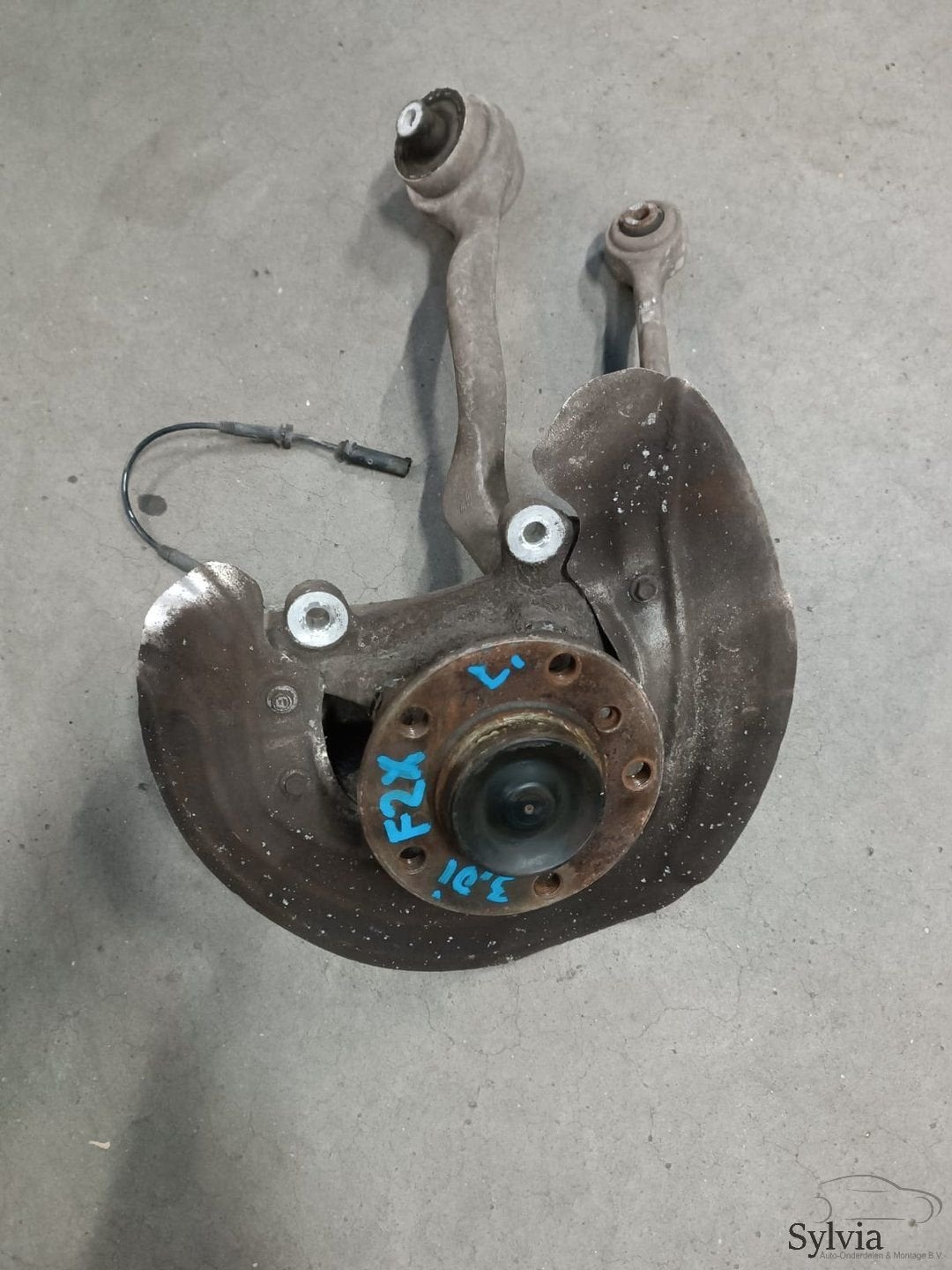 Fusee linksvoor BMW 1 serie F20 F21 M135i 3.0i 31216792285 6, -, Utilisé, -, -