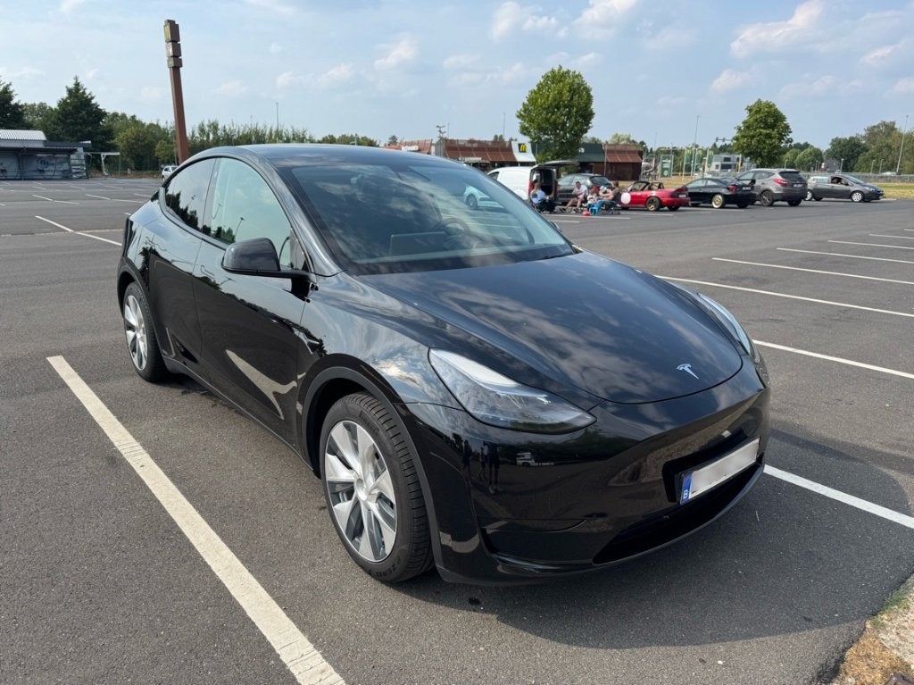 Tesla Model Y RWD (Model 2023), Autos, Achat, Entreprise, Alcantara, Noir