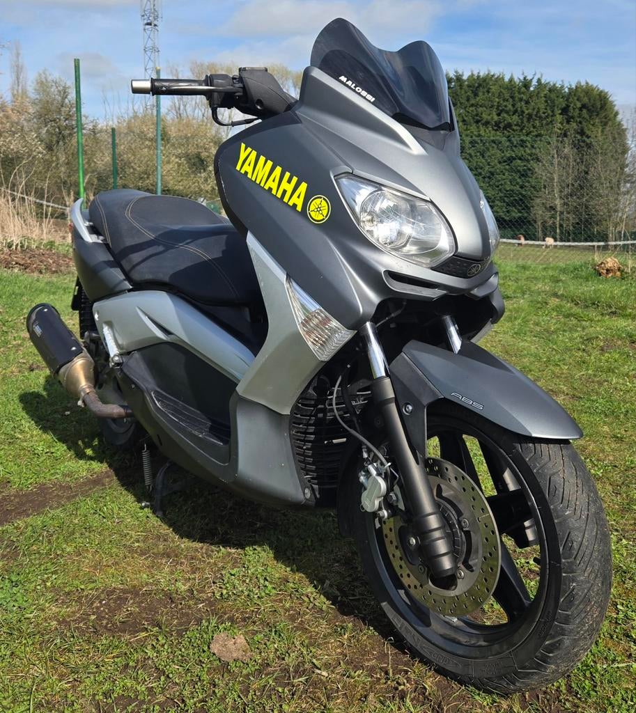 Xmax 125 permis b