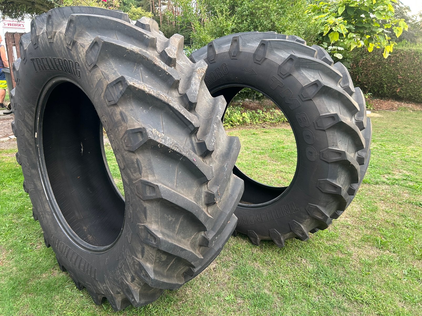 Zo goed als nieuwe / demo trelleborg 650/65r42 tractor bande, Zakelijke goederen, Landbouw | Onderdelen | Banden, Velgen en Assen