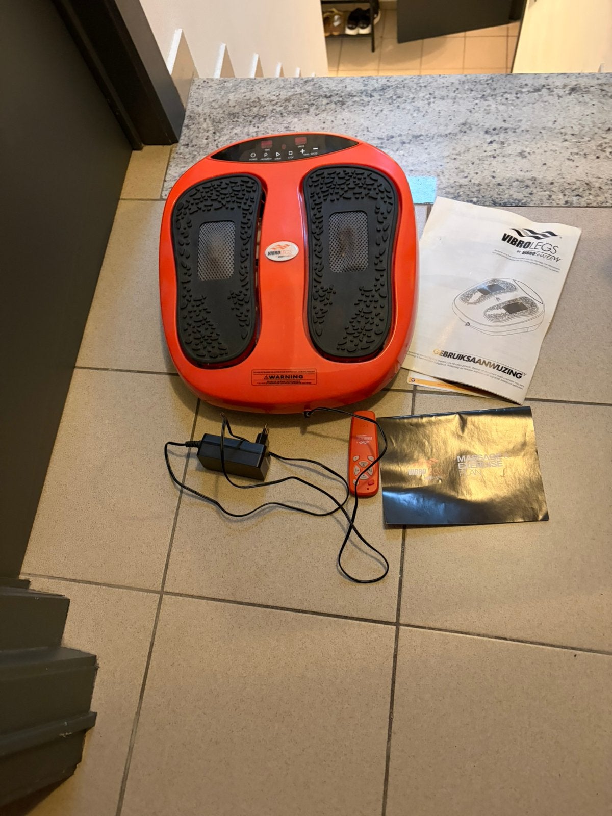 Appareil de massage des pieds et des jambes, Enlèvement, Comme neuf