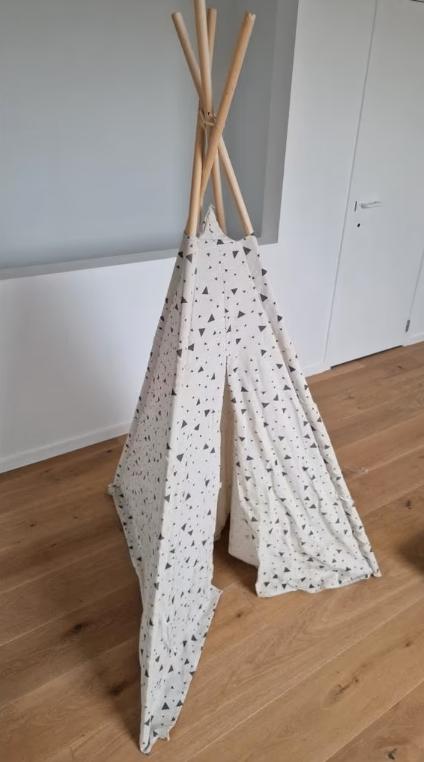 Tente de jeu en tipi Nobodinoz, Enlèvement, Comme neuf