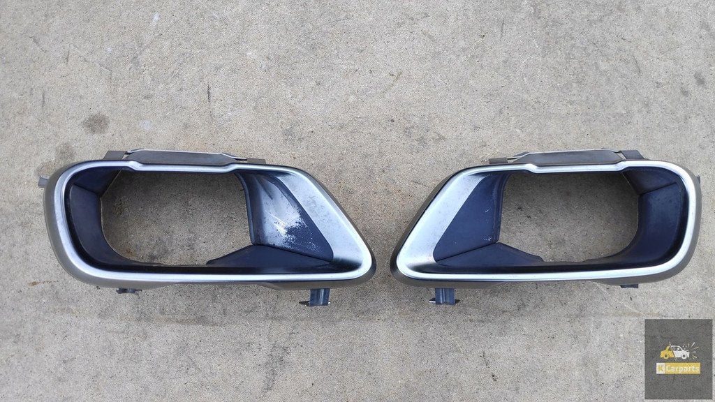 8074268 8074267, BMW X5 X7 G05 19- UITLAAT TIP LINKS RECHTS, Petuelring 130
80788  Munich, DE, Gebruikt, Info@bmw.de, BMW