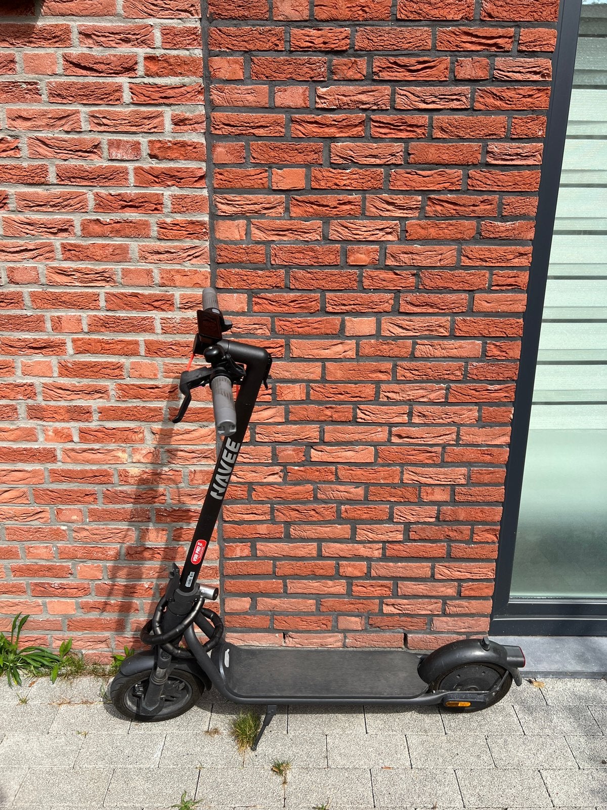 Navee v50 pro 2, Fietsen en Brommers, Steps, Ophalen, Zo goed als nieuw