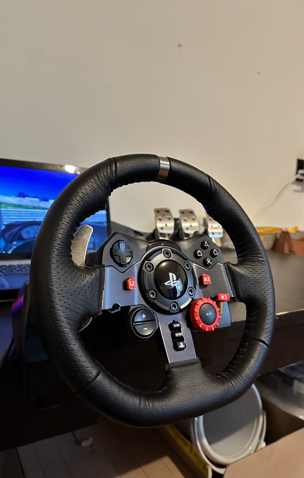 Logitech G29 stuur met pedalen, Games en Spelcomputers, Ophalen, Zo goed als nieuw