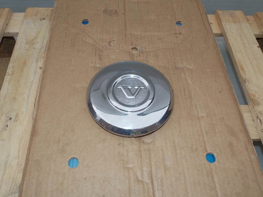 Volvo – Originele Wieldop Modeltype 240 /245 + varianten, Auto-onderdelen, Ophalen, Nieuw, Volvo