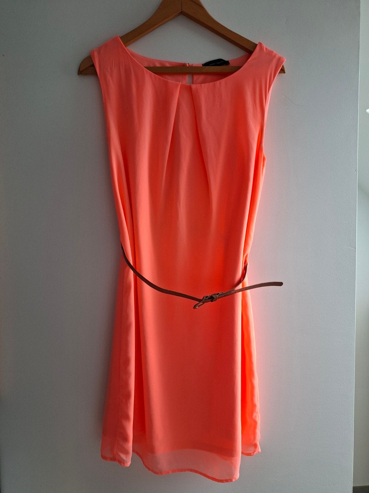 Fluo kleedje, Kleding | Dames, Atmosphere, Ophalen of Verzenden, Zo goed als nieuw, Maat 36 (S)