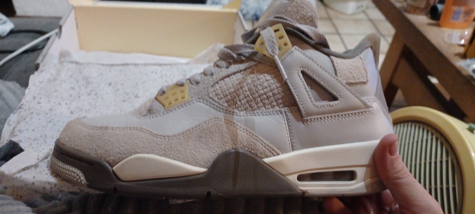 basket jordan, Enlèvement
