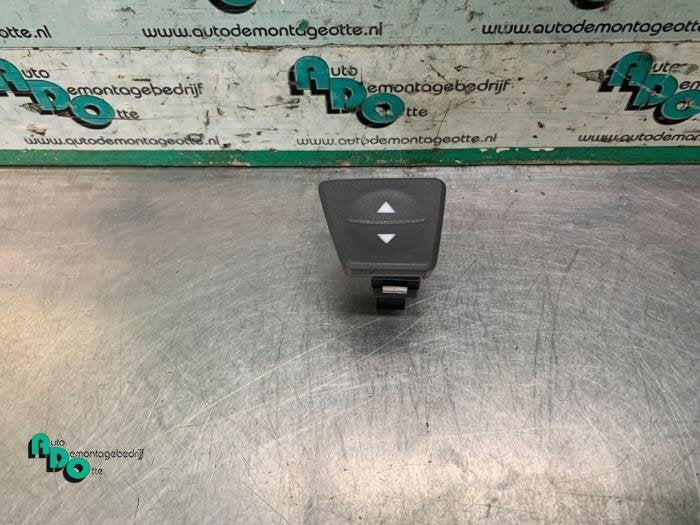 Commutateur vitre électrique d'un Fiat Panda (Panda 03-), -, 3 mois de garantie, Utilisé, Fiat