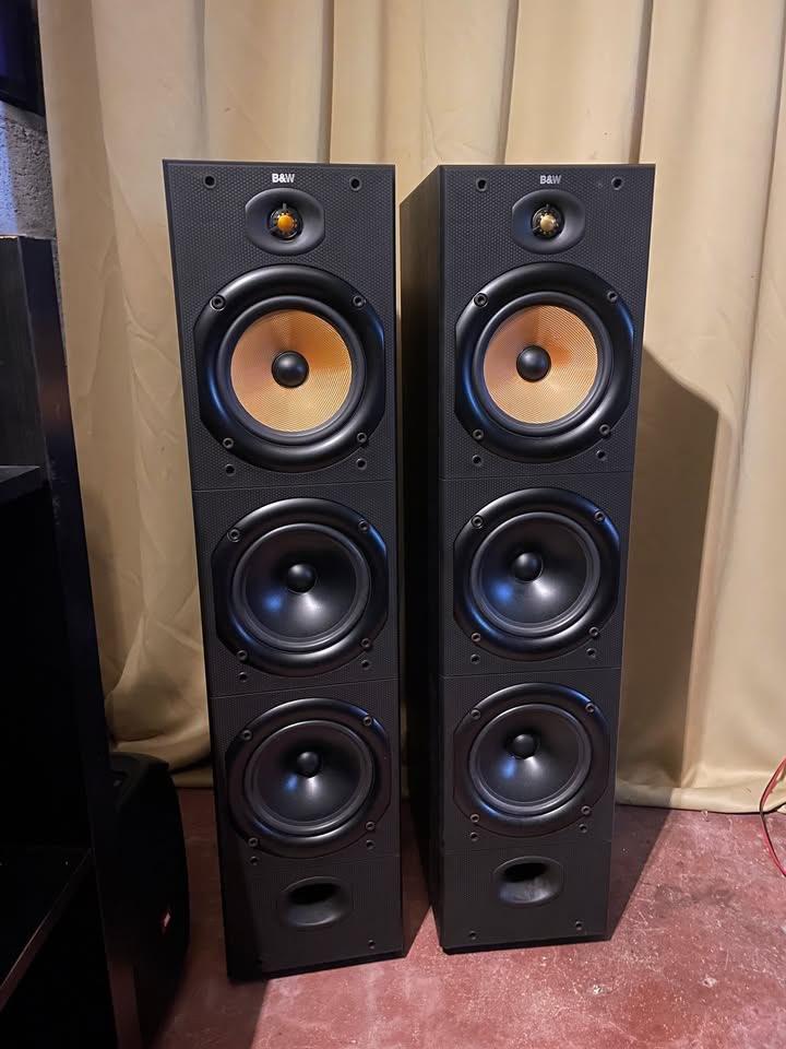 Enceintes colonnes Bowers & Wilkins DM 604 S1 B&w, TV, Hi-fi & Vidéo, Enceintes, Utilisé, Haut-parleurs Frontaux, Arrière ou Stéréo