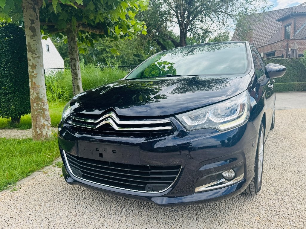 CITROËN C4 1.2 ESSENCE AUTOMATIQUE  EN OPTION COMPLÈTE, Cuir, Achat, Entreprise, Carnet d'entretien