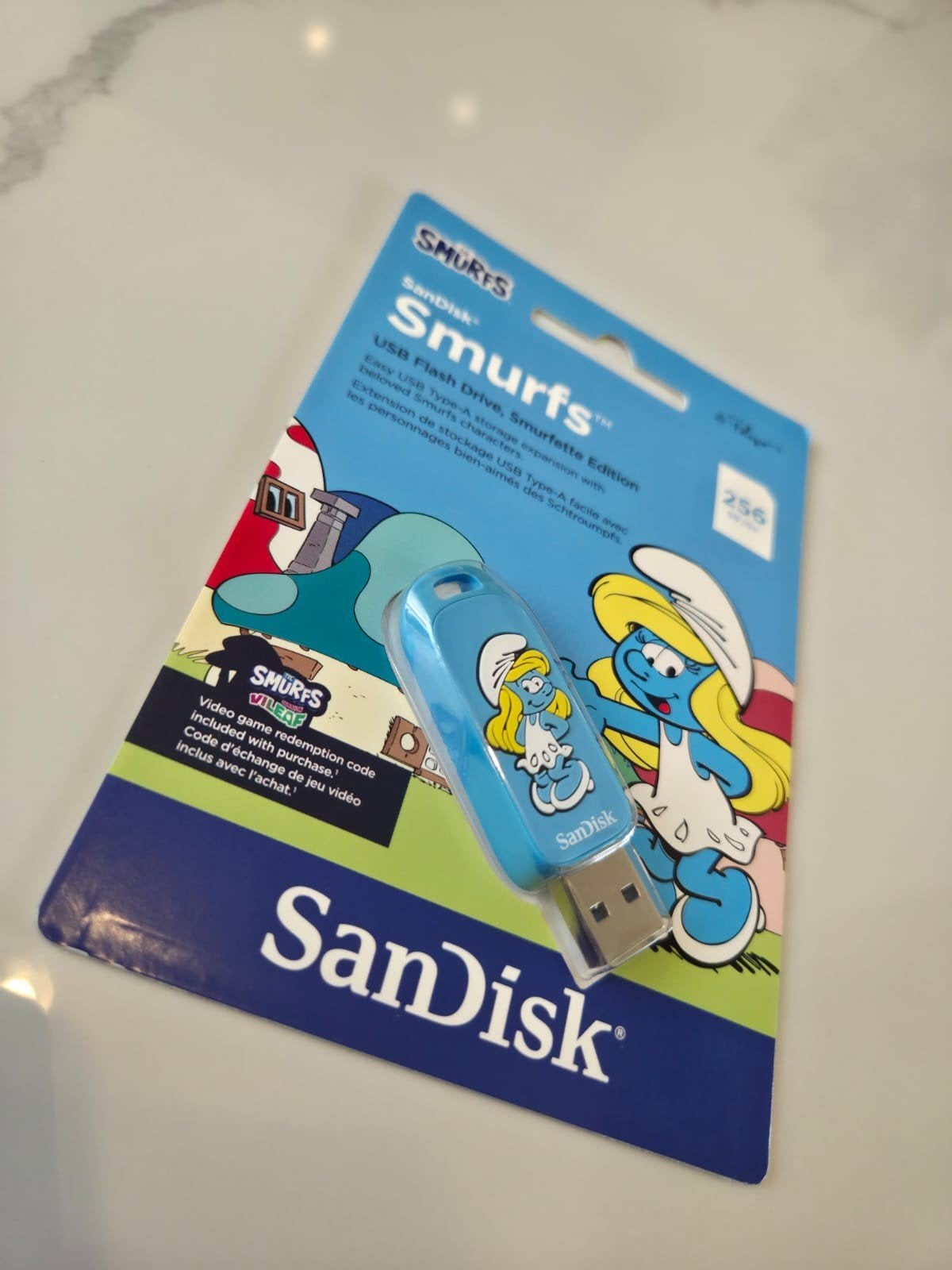 Clé usb sandisk 256 giga  ( neuf ), Handtassen en Accessoires, Uiterlijk | Mondverzorging