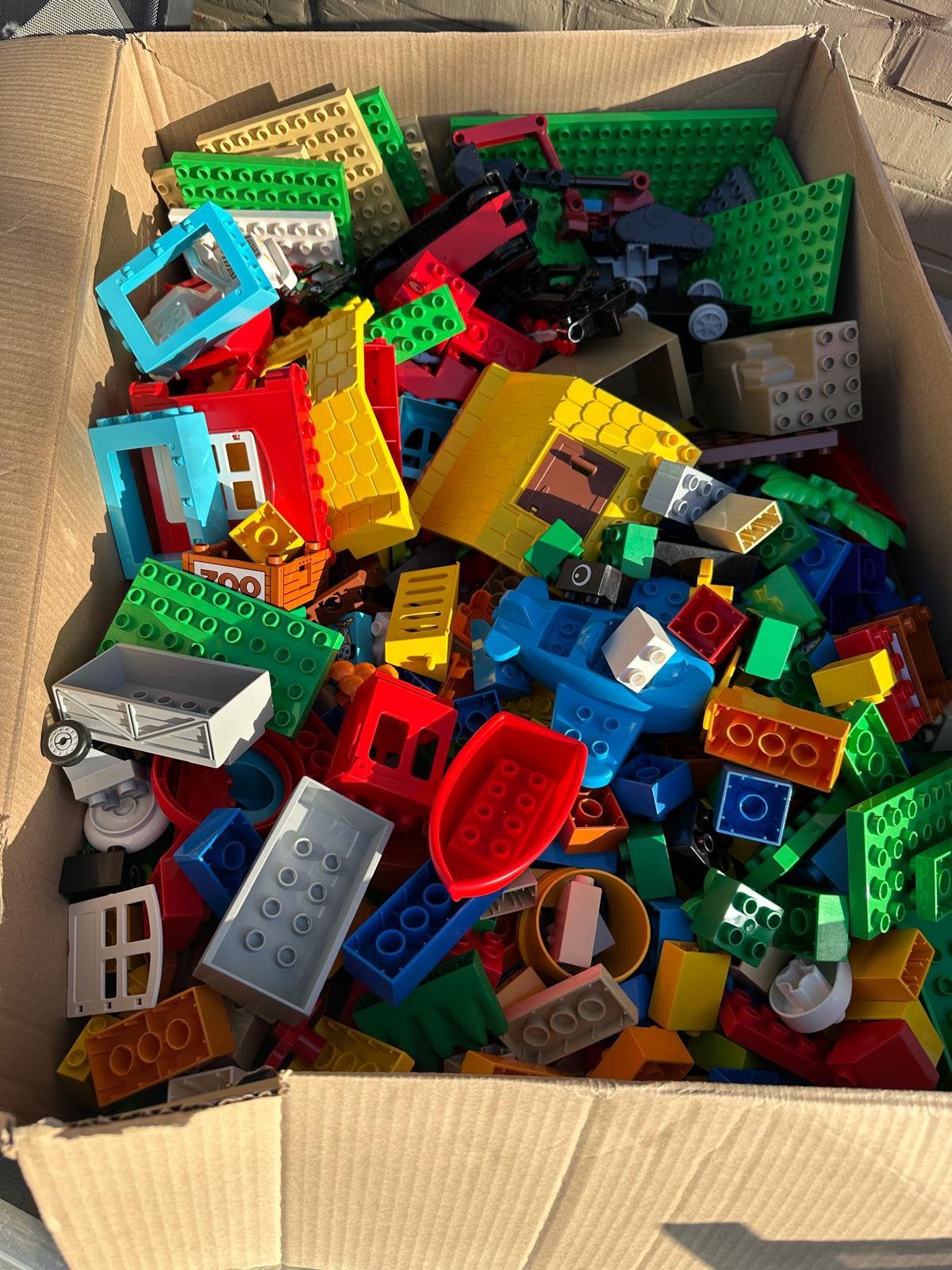 Grote doos Duplo in hele goede staat, Enfants & Bébés, Jouets | Blocs de construction, Enlèvement, Utilisé
