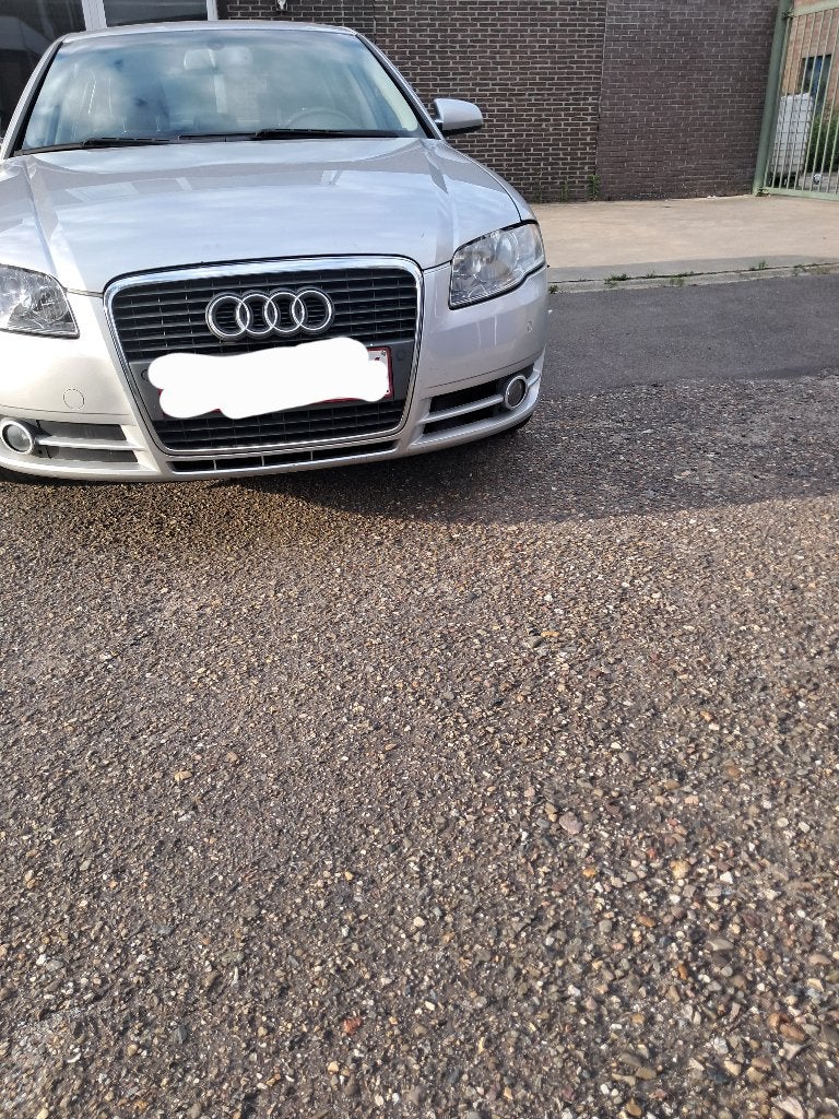 Audi a4 1.9tdi, Autos, Audi, Cuir, Argent ou Gris, Achat, A4