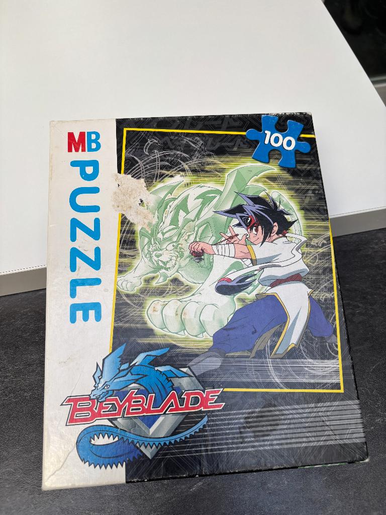 Beyblade vintage puzze MB Puzzle 100 stuks, Enlèvement ou Envoi, Utilisé