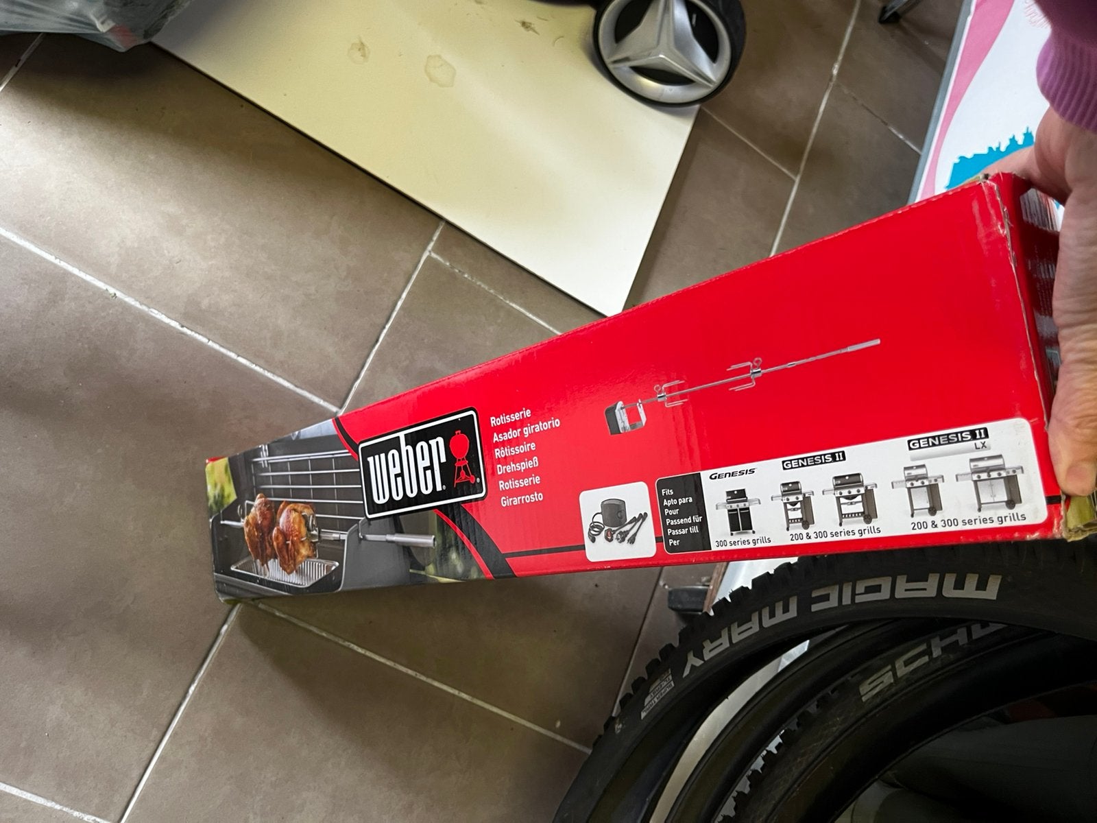 Weber kip aant spit, Enlèvement, Neuf