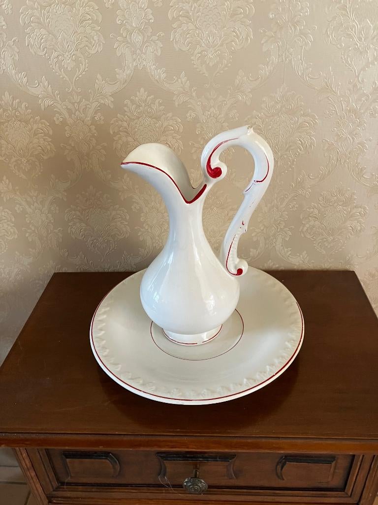 Carafe à eau décorative avec soucoupe, Enlèvement