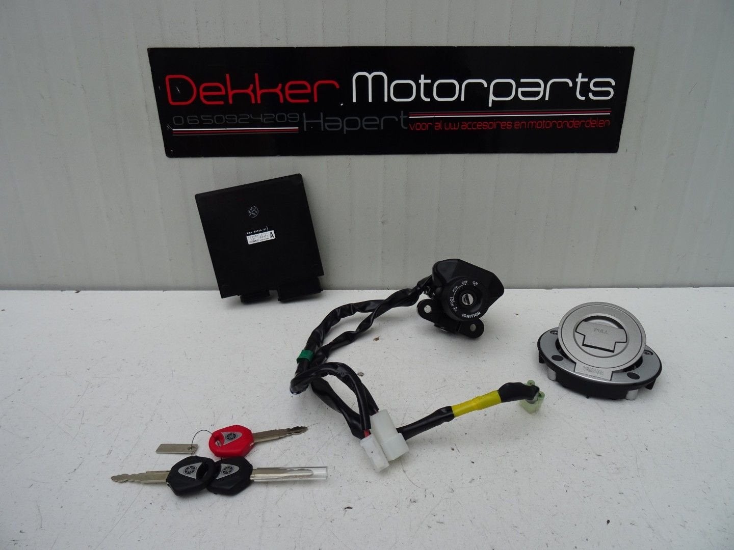 Slotenset + ECU Unit Yamaha YZF R6 2017-2018-2019-2021 RJ27, Motoren, Ophalen of Verzenden, -, -, -
