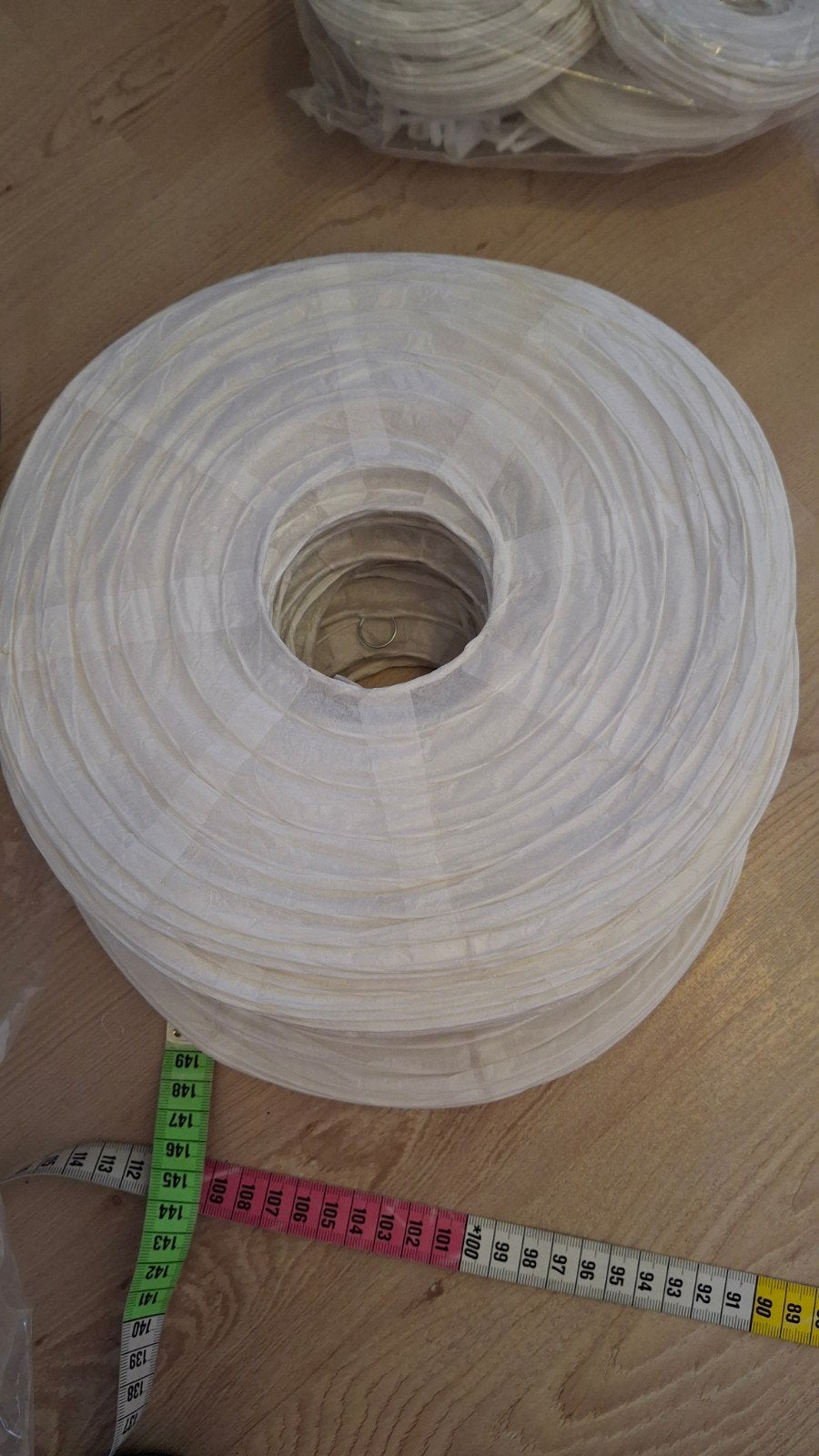 17 Chinese papieren ballantaarns 25cm, Ophalen, Zo goed als nieuw
