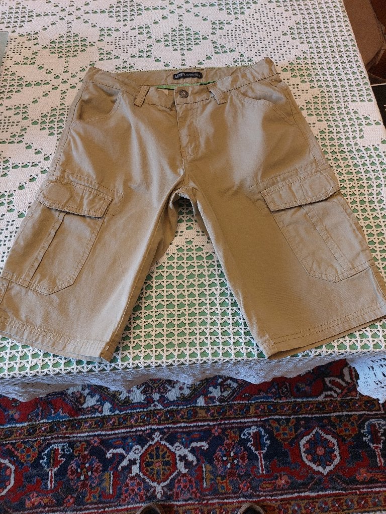 Bermuda marron clair taille 164, béret citron de la marque, Enfants & Bébés, Pantalon, Garçon, Lemon Beret, Comme neuf