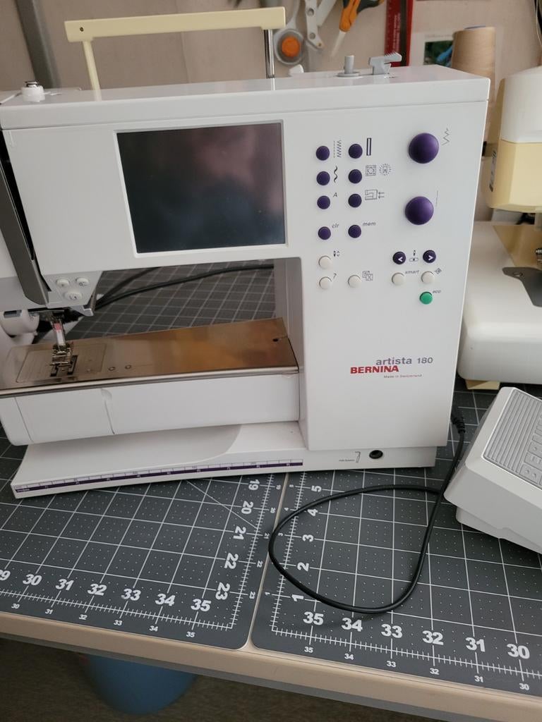 Bernina Artista 180 naaimachine, Ophalen, Gebruikt, Bernina, Naaimachine